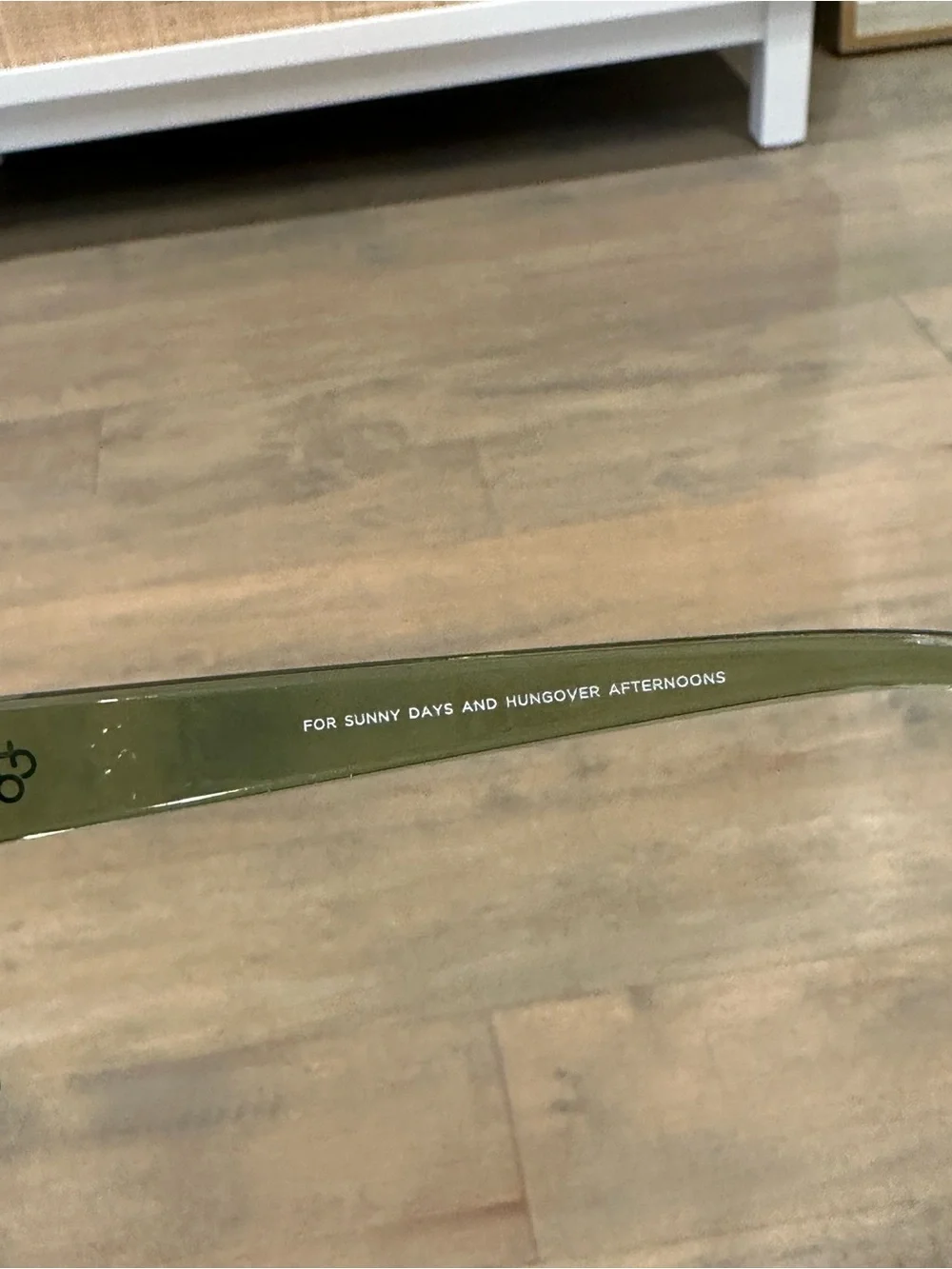 Women’s Green Rectangular Sunglasses
